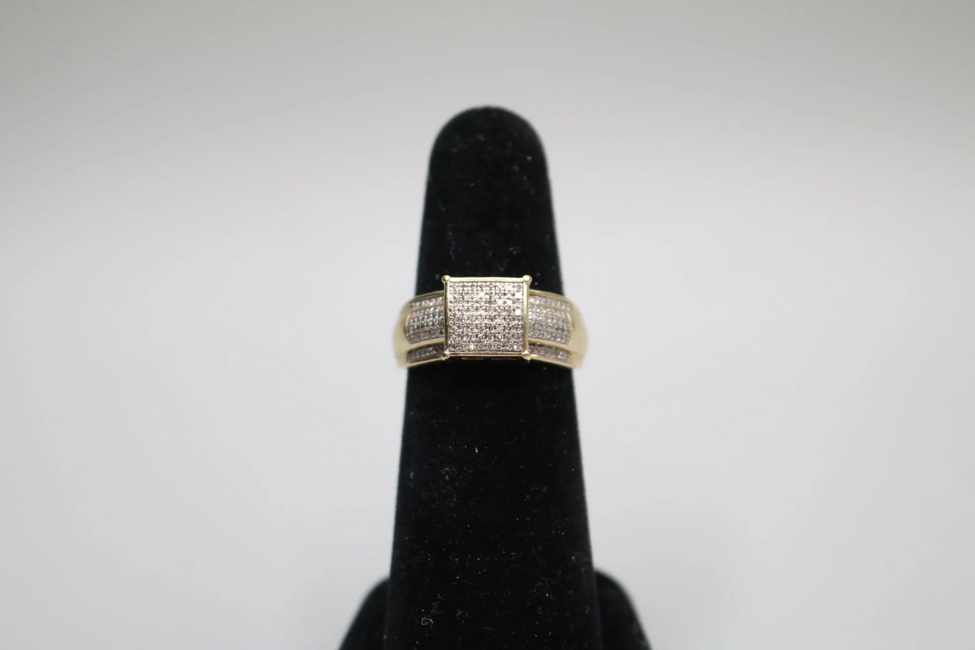 10-Karat Yellow Gold Fancy Diamond Promise Ring Size of 7