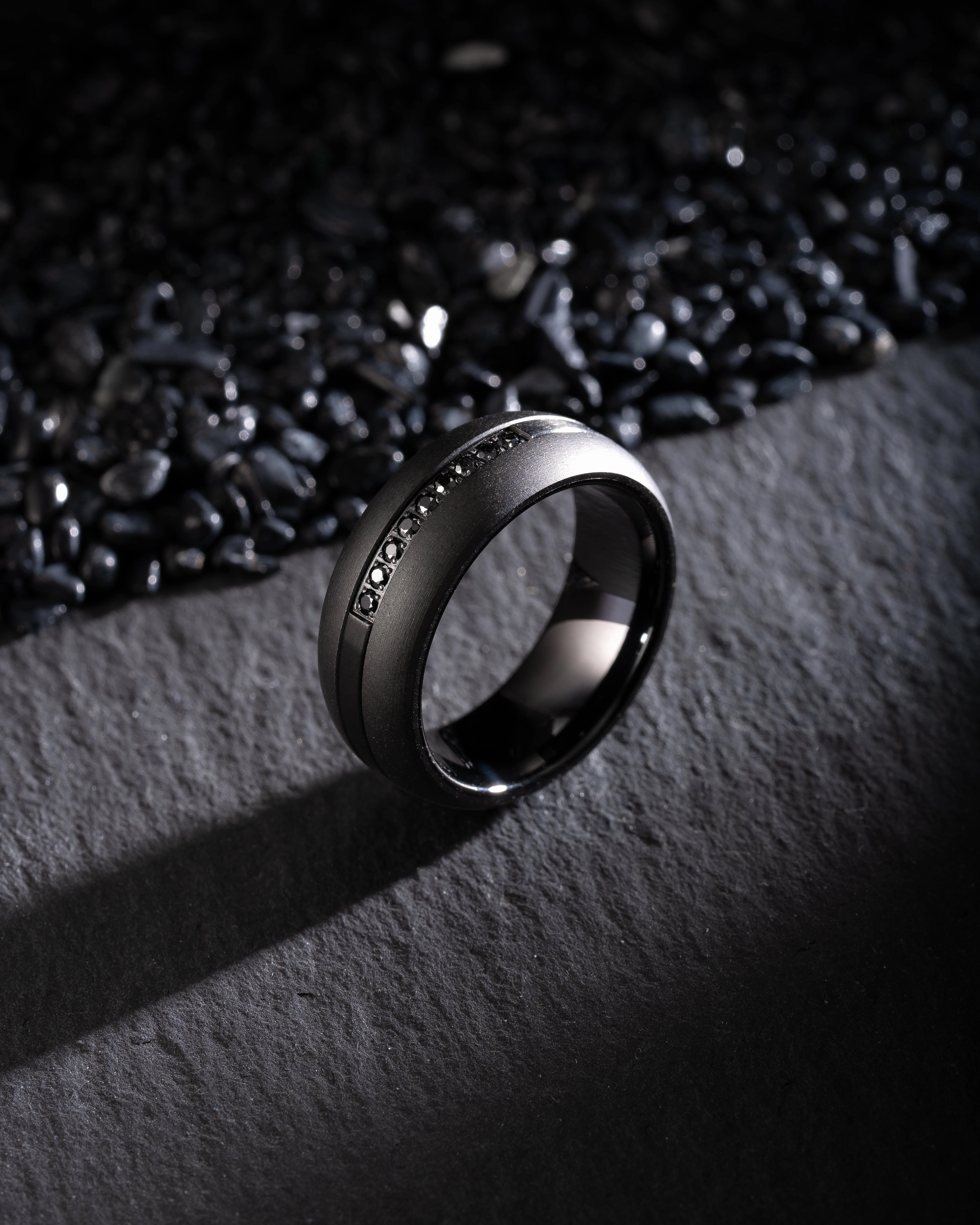 Artisan Decoration Fashion Jewelry 100S JEWELRY Black Tungsten Rings For Men Black CZ Cubic Zirconia Moissanite Inlay Wedding Promise Dome Band Size 6-16