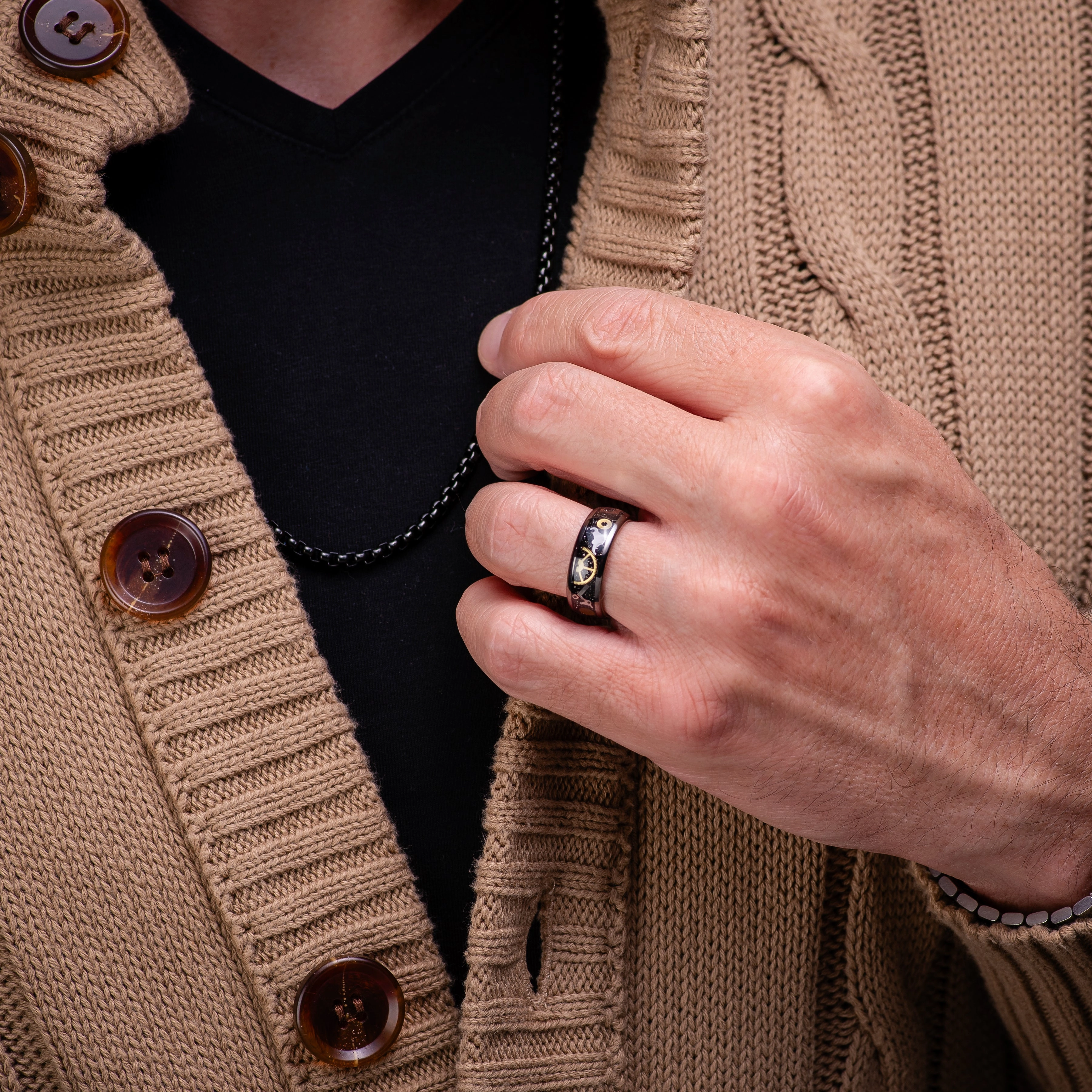 Amazing Object Custom Sign 100S JEWELRY Gunmetal Gray Steampunk Rings For Men Real Gear Inlay Tungsten Wedding Promise Engagement Band Size 6-16