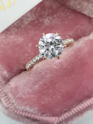 1.30 Carats Round Brilliant Cut Micropave Side Stones Diamond Engagement Ring