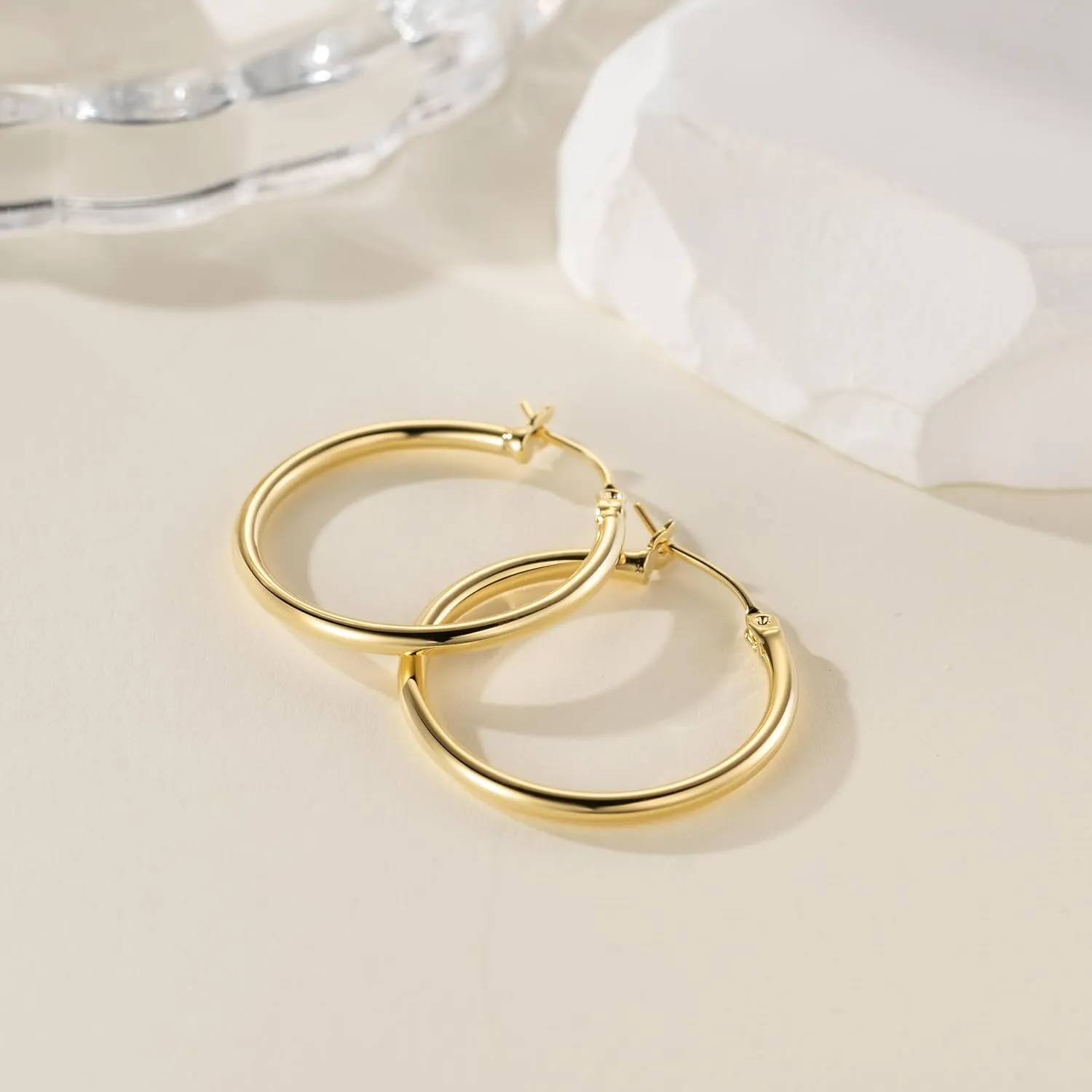 14K Gold Hoop Earrings for Women 14K Gold Earrings Classic Shiny Polished Round Big Hoop Earring for Women Hypoallergenic Womens Earring Hoops 15/20/25/35/45/55mm