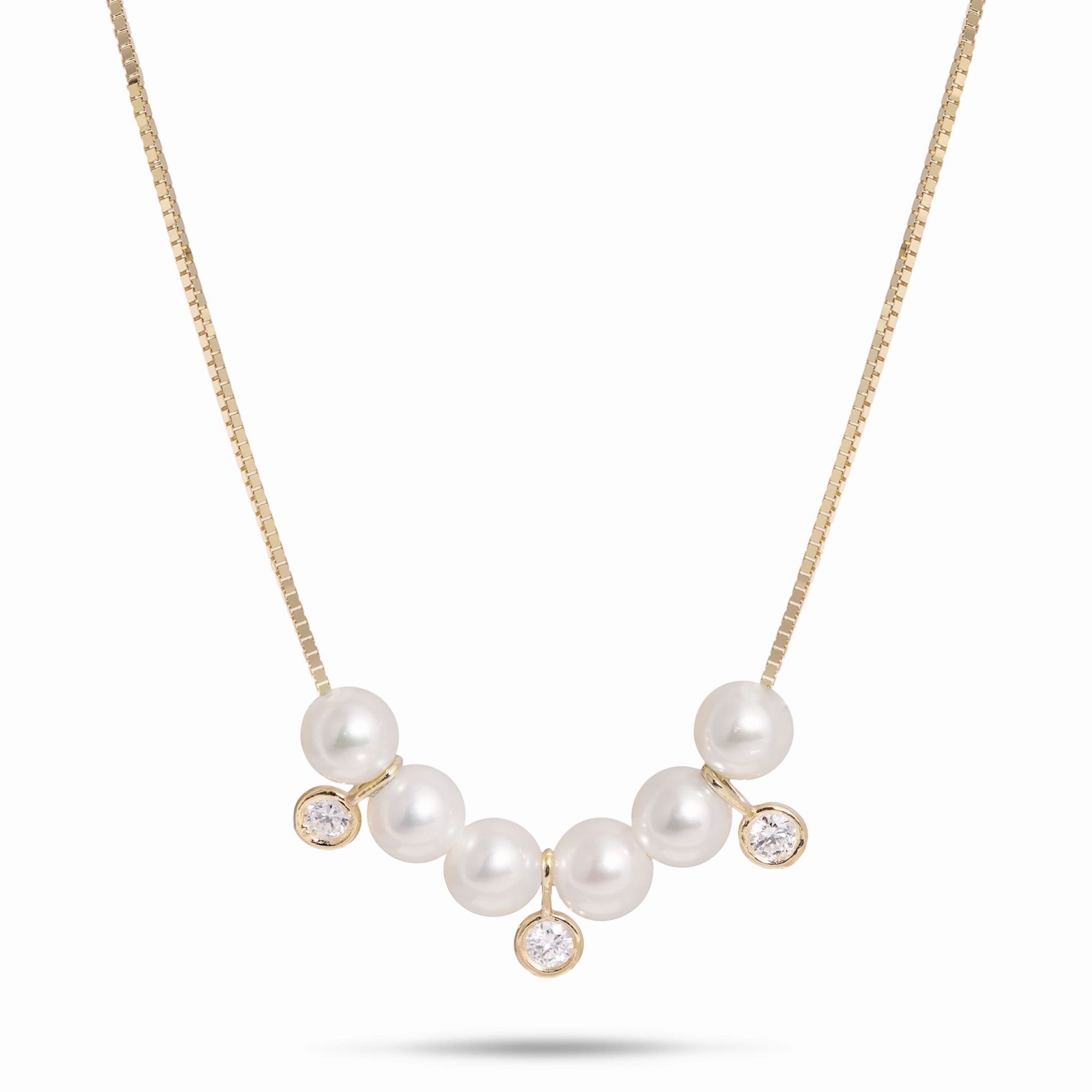 Artisan Highlight Bold Pop 16-18" Adjustable Akoya White Pearl Necklace in Gold with Diamonds - 4.5-5mm