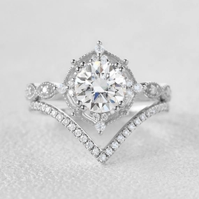 Fashion Pulse Glam Look 1.0ct Round Cut Signature Vintage Moissanite Ring Set 2pcs