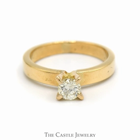 Fashion highlight Bold Work 1/3ct Round Diamond Solitaire Engagement Ring in 14k Yellow Gold