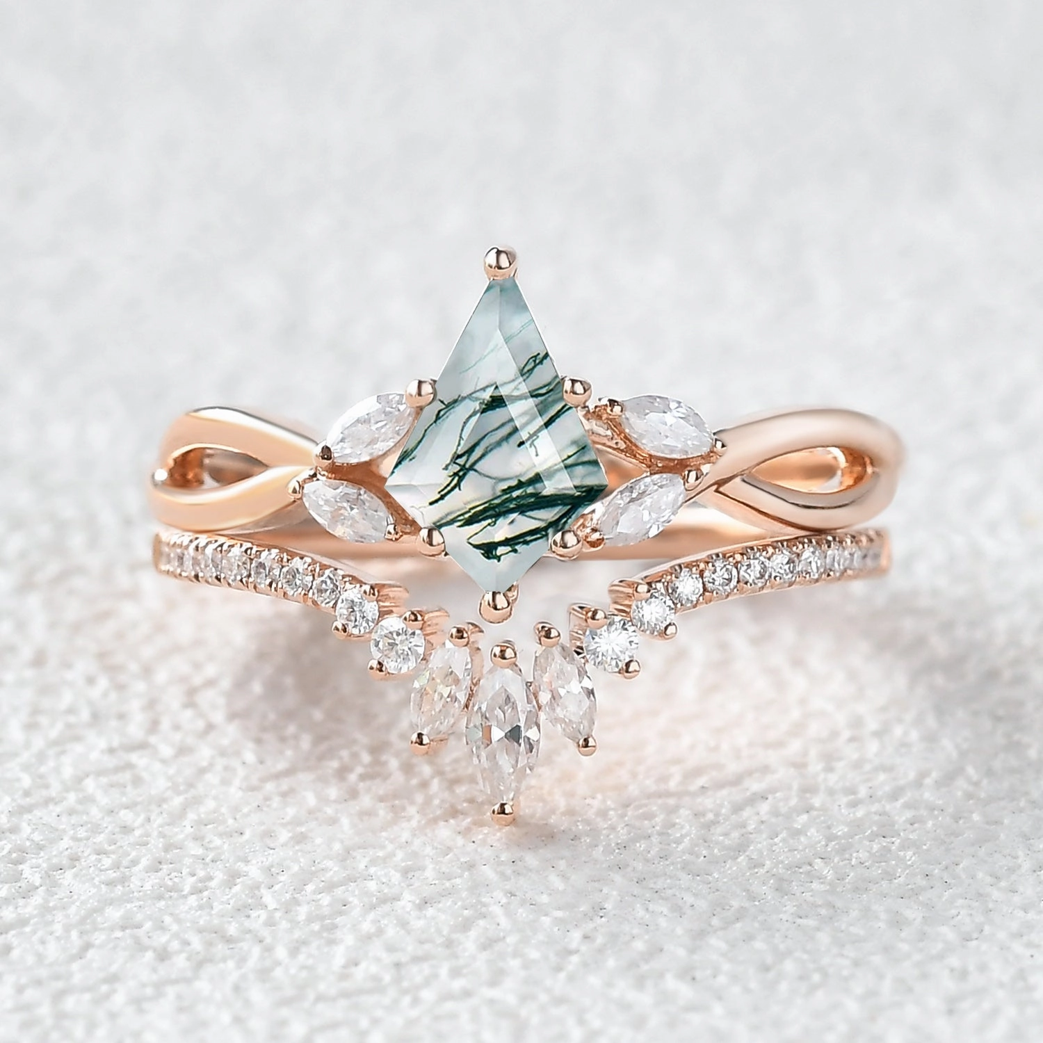 Artful Detail 1.5ct Kite Shaped Black Moissanite Infinity Engagement Ring Sets 2pcs