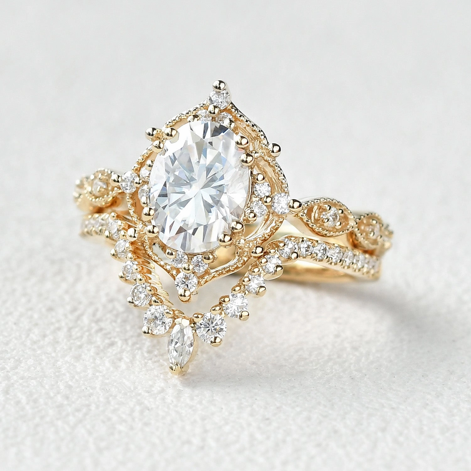 1.5ct Moissanite Vintage Inspired Chevron Ring Set 2pcs Vibrant Edge Easy Match