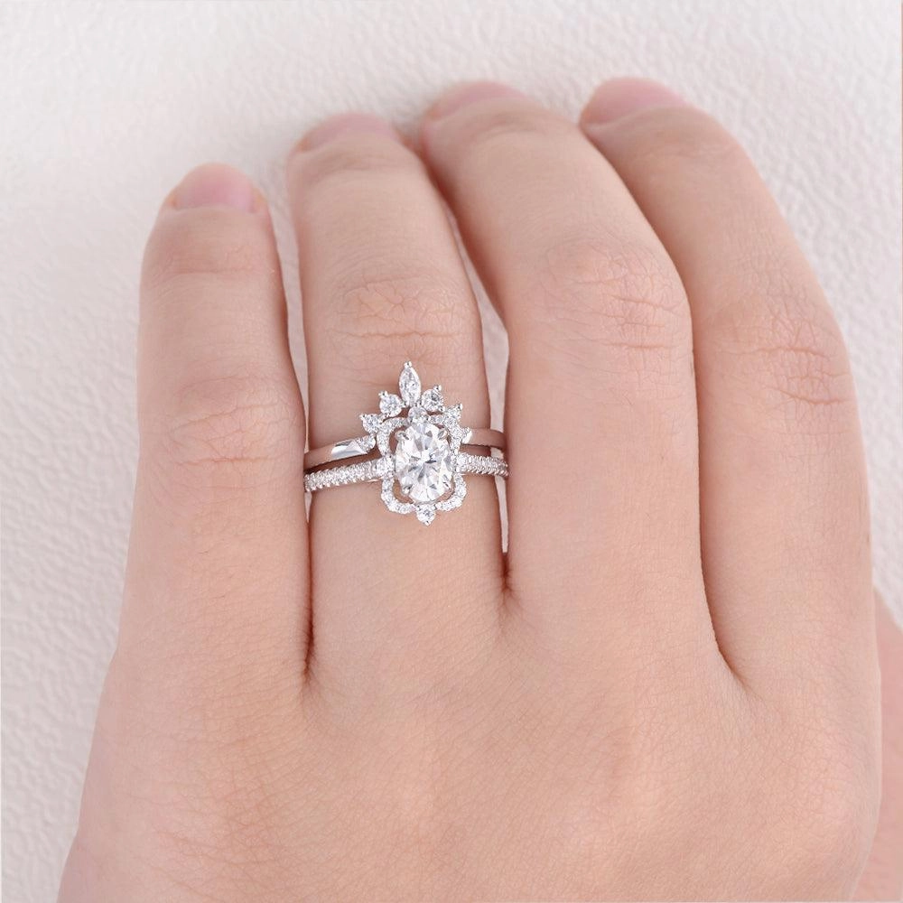 1.5ct Oval Moissanite Art-Deco Cluster Ring Set 2pcs Finest Feature Brilliant Finish
