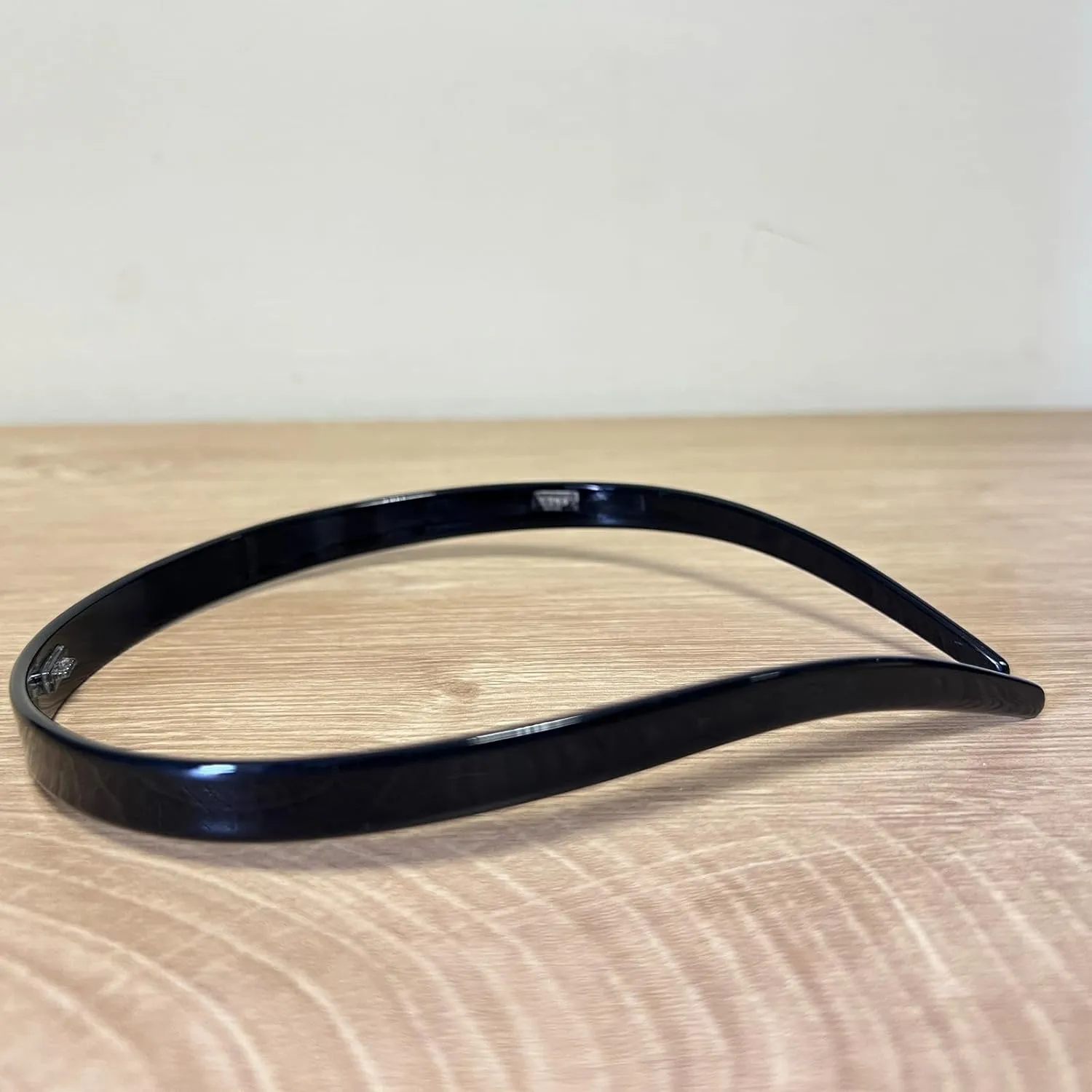 2 Pack Comfortable Eyewear Headbands for Women - Skinny Acetic Acid Headbands (Black, White)