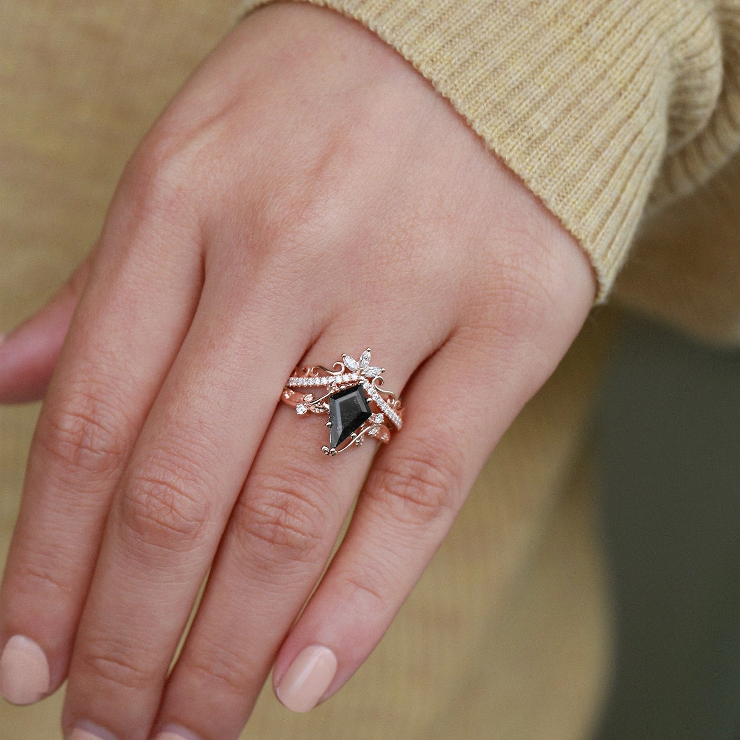 2.0ct Vintage Kite Cut Moss Agate Engagement Ring Set 2pcs - Daniella Premium Radiance Bold Pieces Design