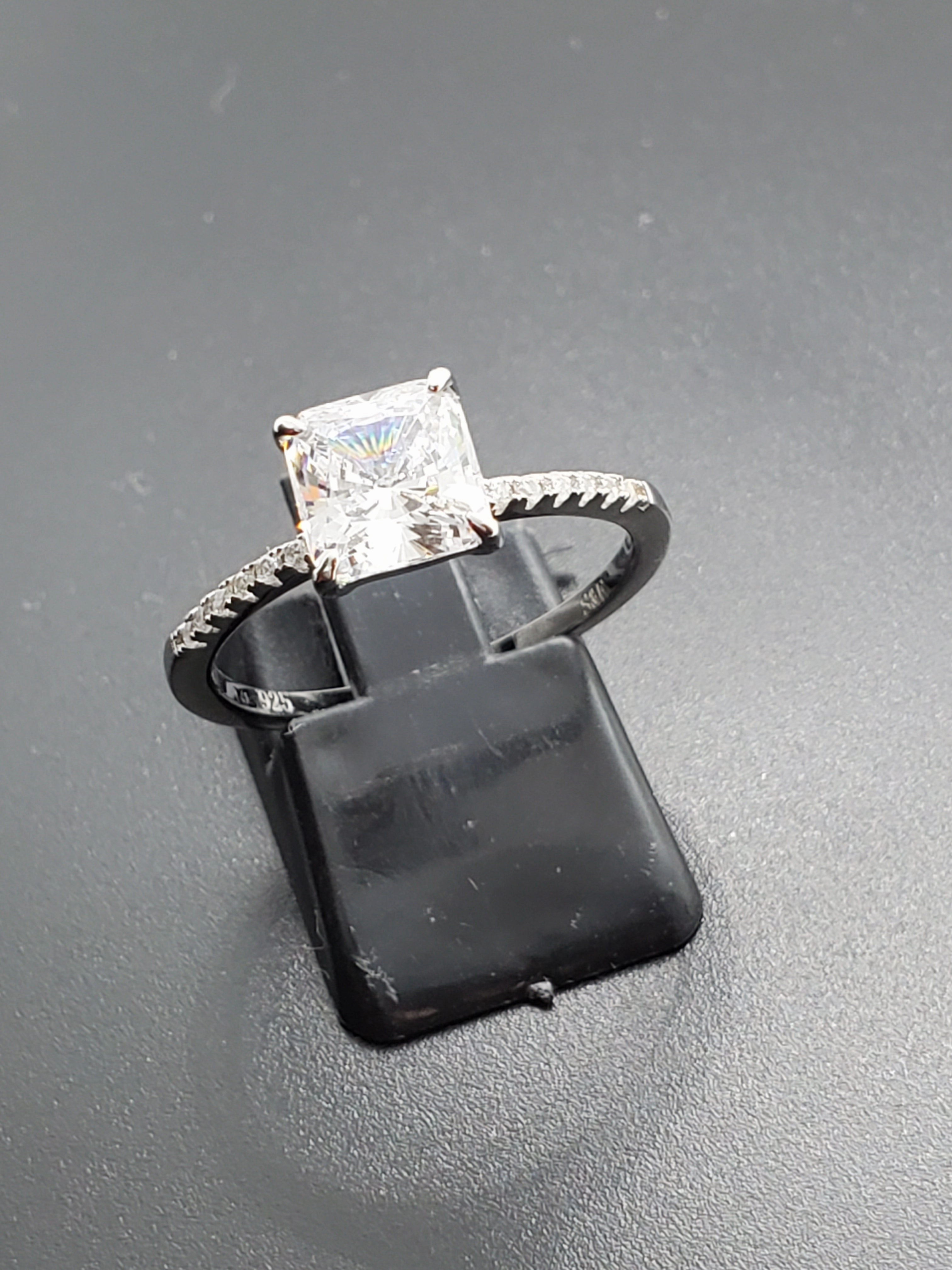 Balanced Geometry Low-Cost Object 2.17ct Princess Cut Bridal Wedding Engagement Ring Diamond Simulated 925 Sterling Silver Anniversary Ring SKU:00149