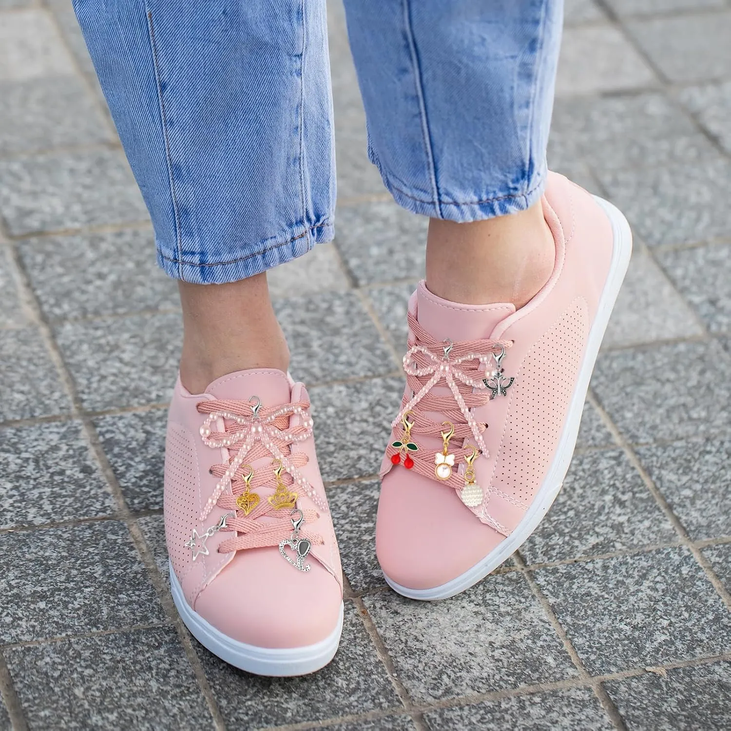 2Pcs Pearl Bow Shoe Charms for Sneakers Decoration Shoe Lace Charms Sneakers Elegant Pearl Buckle Dress Shoe Sneaker Accessories