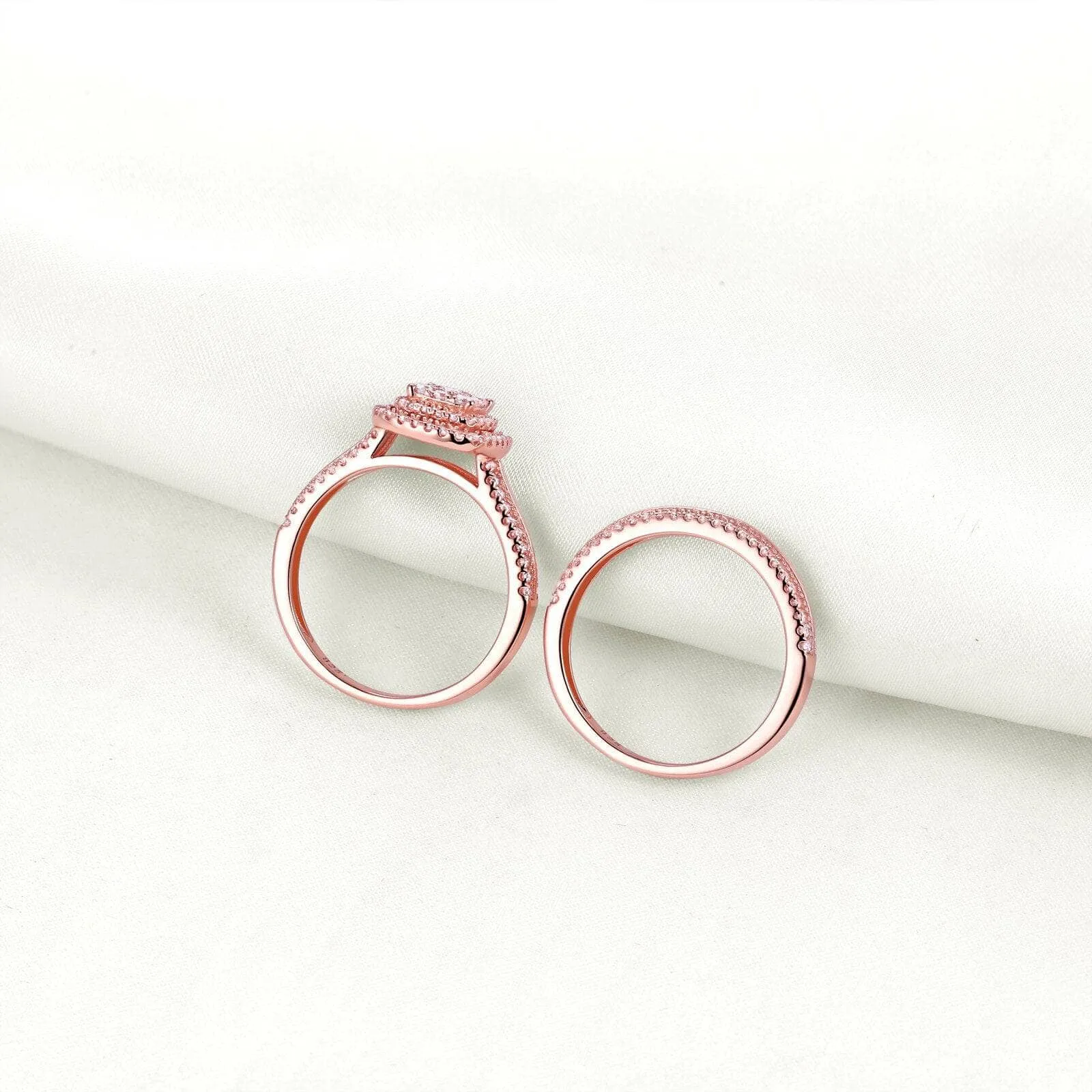 2Pcs Rose Gold Color 1.6Ct Created Diamond Ring Set