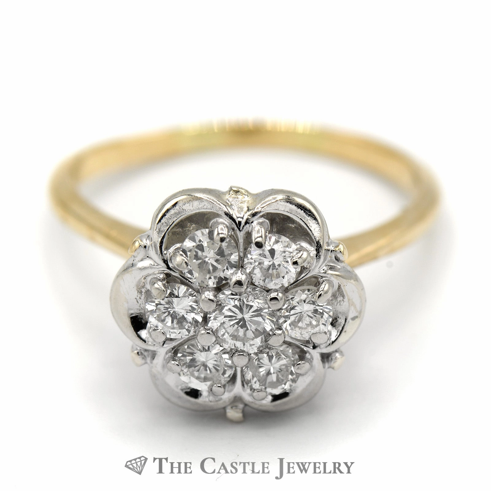 Layering Touch Beautiful Adornment 3/4cttw 7 Diamond Cluster Ring with Scalloped Setting in 14k Yellow Gold