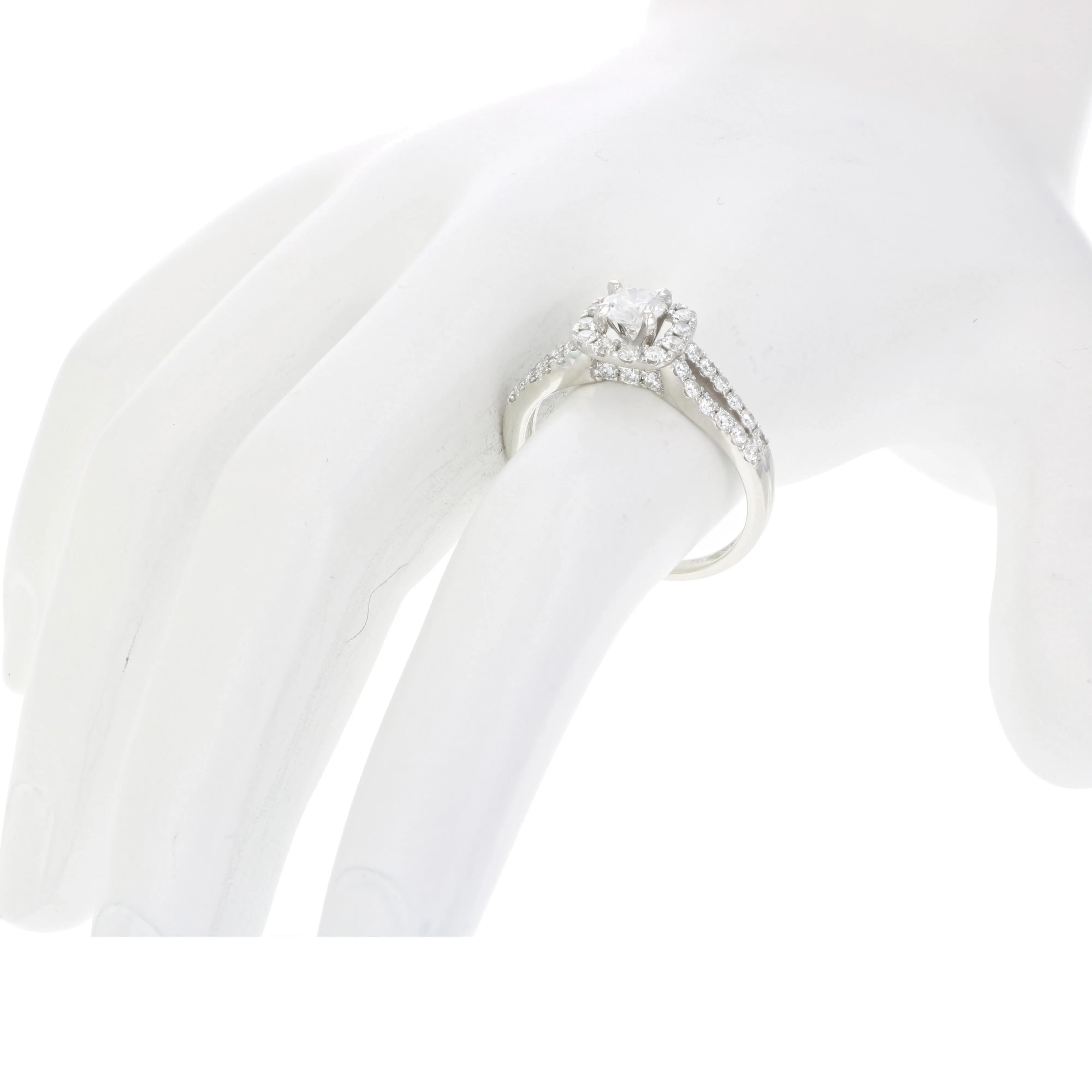 7/8 cttw Twisted Halo Diamond Engagement Ring in 14K White Gold
