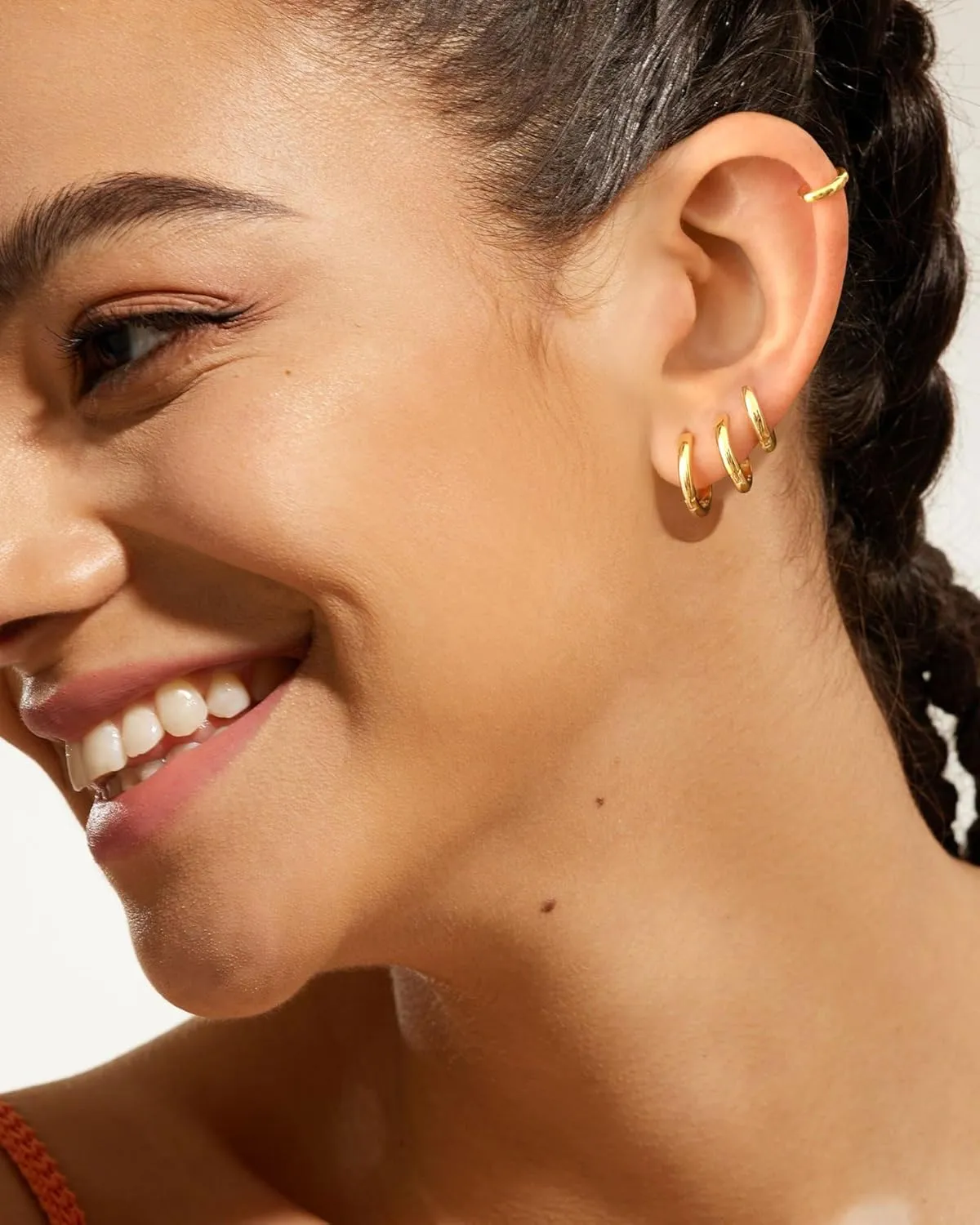 8 Pairs Gold Earrings Small Gold Hoop Earrings for Women,18K Real Gold Plated Gold Hoops Huggie Cartilage Earrings Piercings Jewelry Hypoallergenic Lightweight 6mm/8mm/10mm/12mm