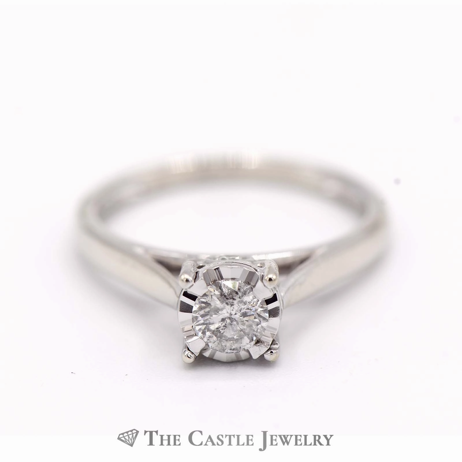 .33ct Round Illusion Set Diamond Solitaire with Surprise Diamond in 10k White Gold Classic Decoration