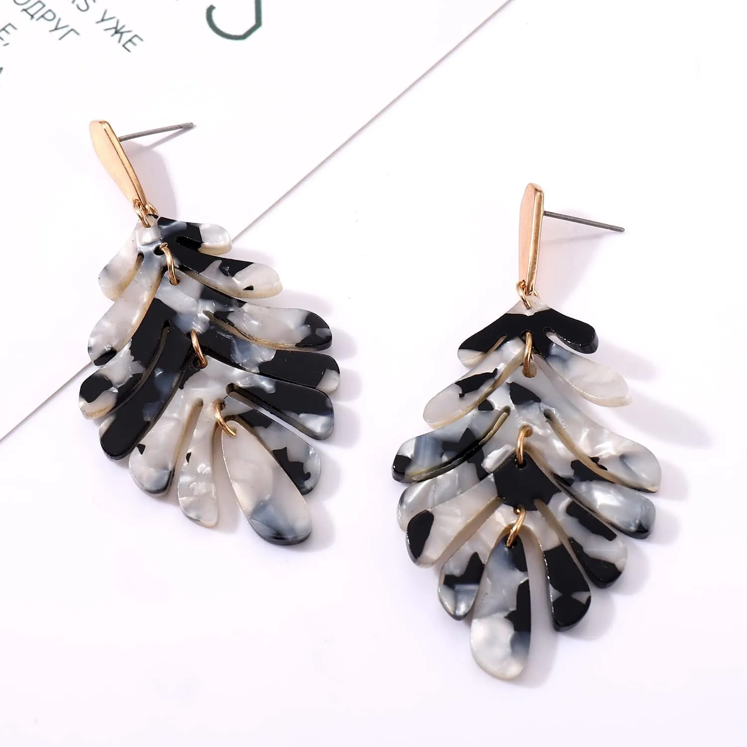 Acrylic Earring for Women - Statement Leaf Drop Dangle Earrings Resin Tortoise Leopard Earrings Bohemian Fashion Jewelry for Mom Friends Gifts