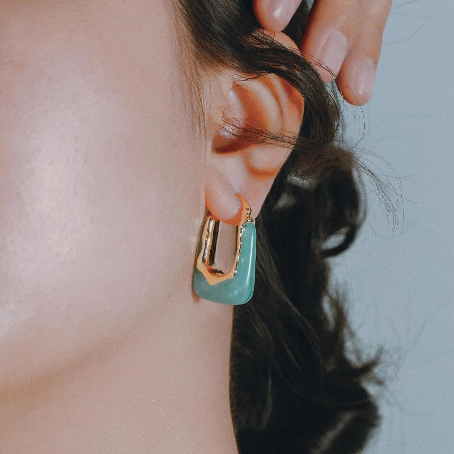 Acrylic Gold Hoop Earrings Chunky Huggie Statement Vintage Earrings Cute Resin Drop Earring Trendy Jewelry Gifts for Women