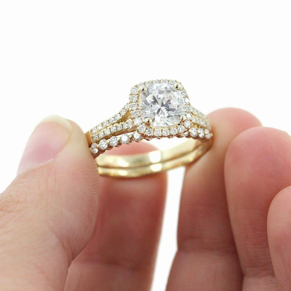 Exclusive Accessory Adara Cushion Lab Grown Diamond Double Row Split Shank Halo Engagement Ring