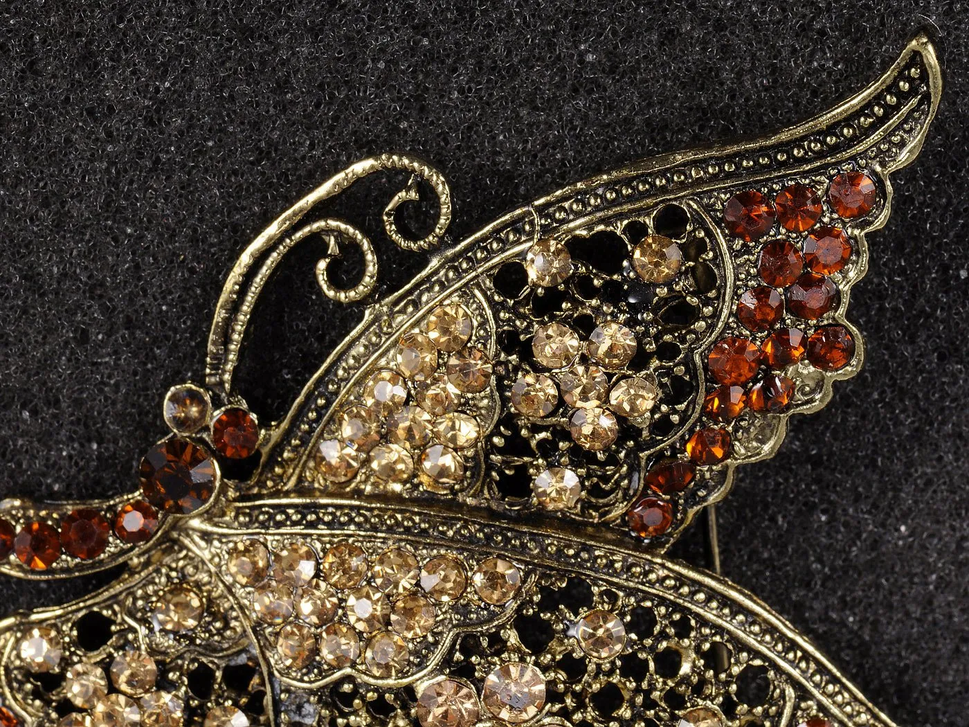 Alilang Women's Shine Swarovski Crystal Elements Butterfly Flying Bug Brooch Pin Red Topaz