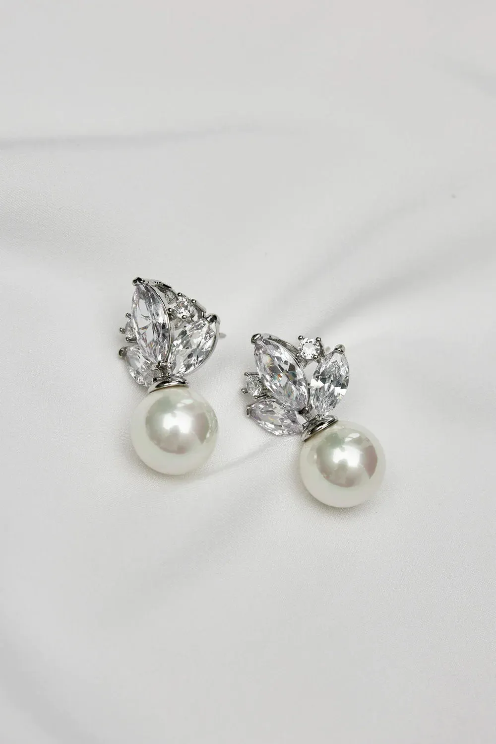 Amélie George Harper Contemporary Bridal Earrings