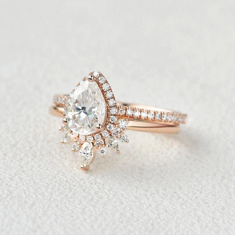 1.5ct Moissanite Pear Cut Halo White Gold Ring Set 2pcs Casual Pair