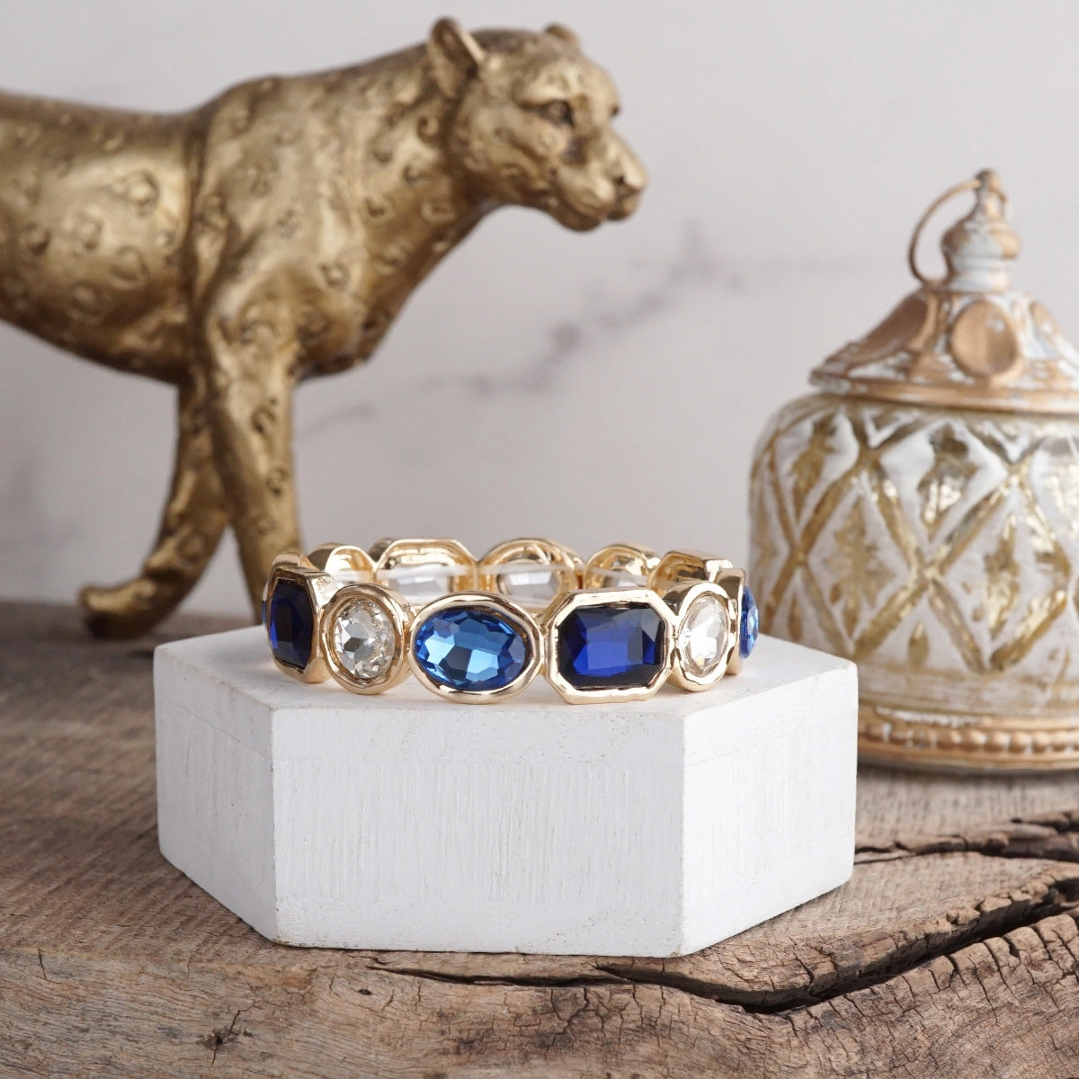 Organic Forms Radiant Array ?C Statement Stretchy Gem Bangle