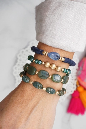 Eye-Catching Designs Adult Favorite Beaded Bracelets Set Glass Clay Acrylic Beads Gold tone