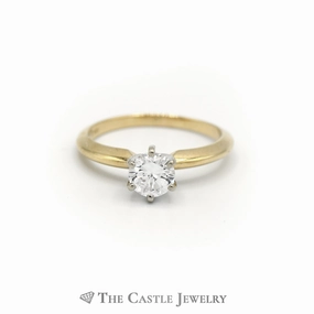 Traditional Keepsake Beautiful .75ct Round Brilliant Cut Diamond Engagement Ring in 14K Yellow Gold