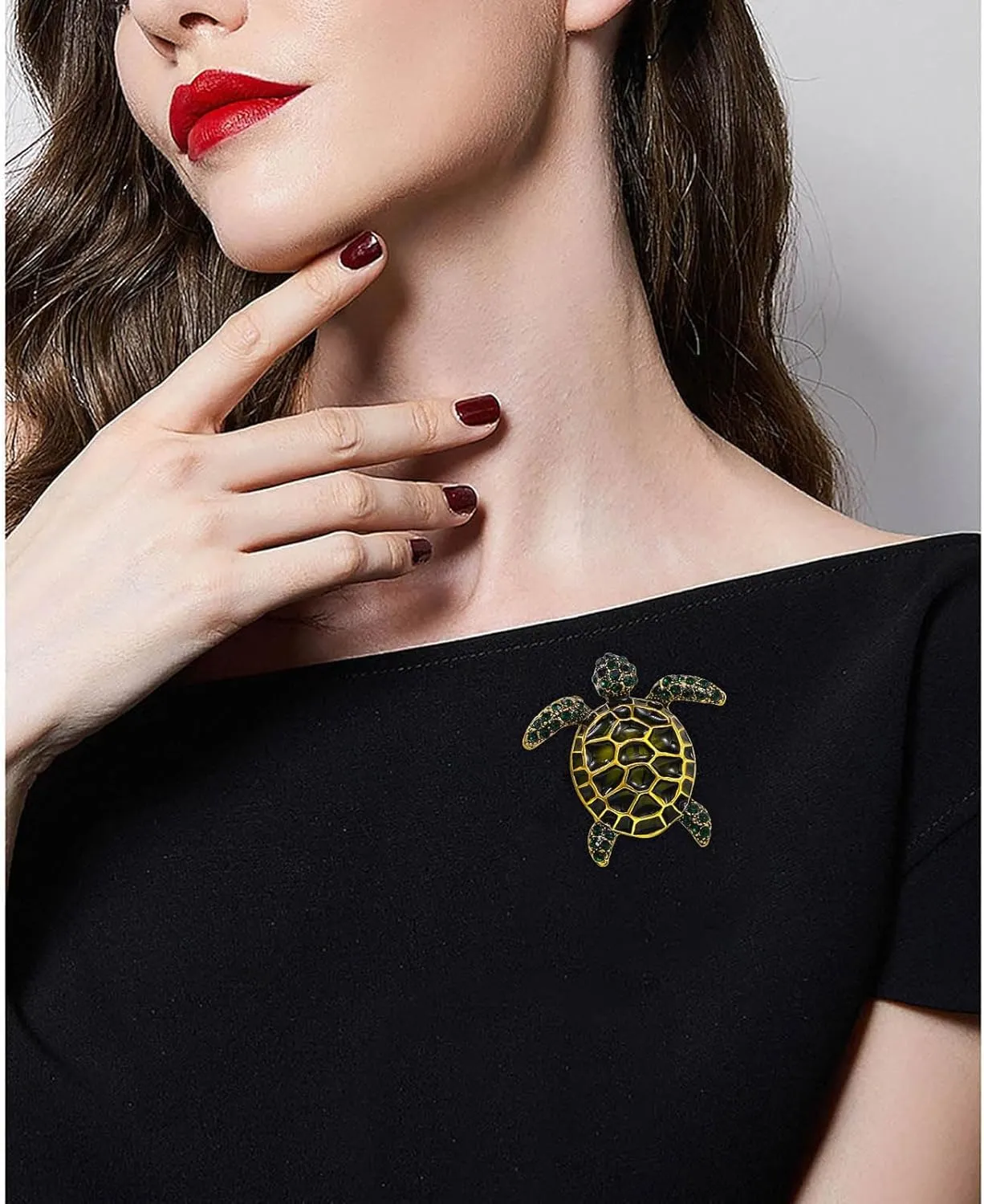Bohemia Rhinestone Turtle Brooch Pin Crystal Turtle Tortoise Enamel Brooch Diamond CZ Turtle Animal Safty Pin Cute Sea Turtle Corsage Pin Clothing Decor Badges Jewelry for Women