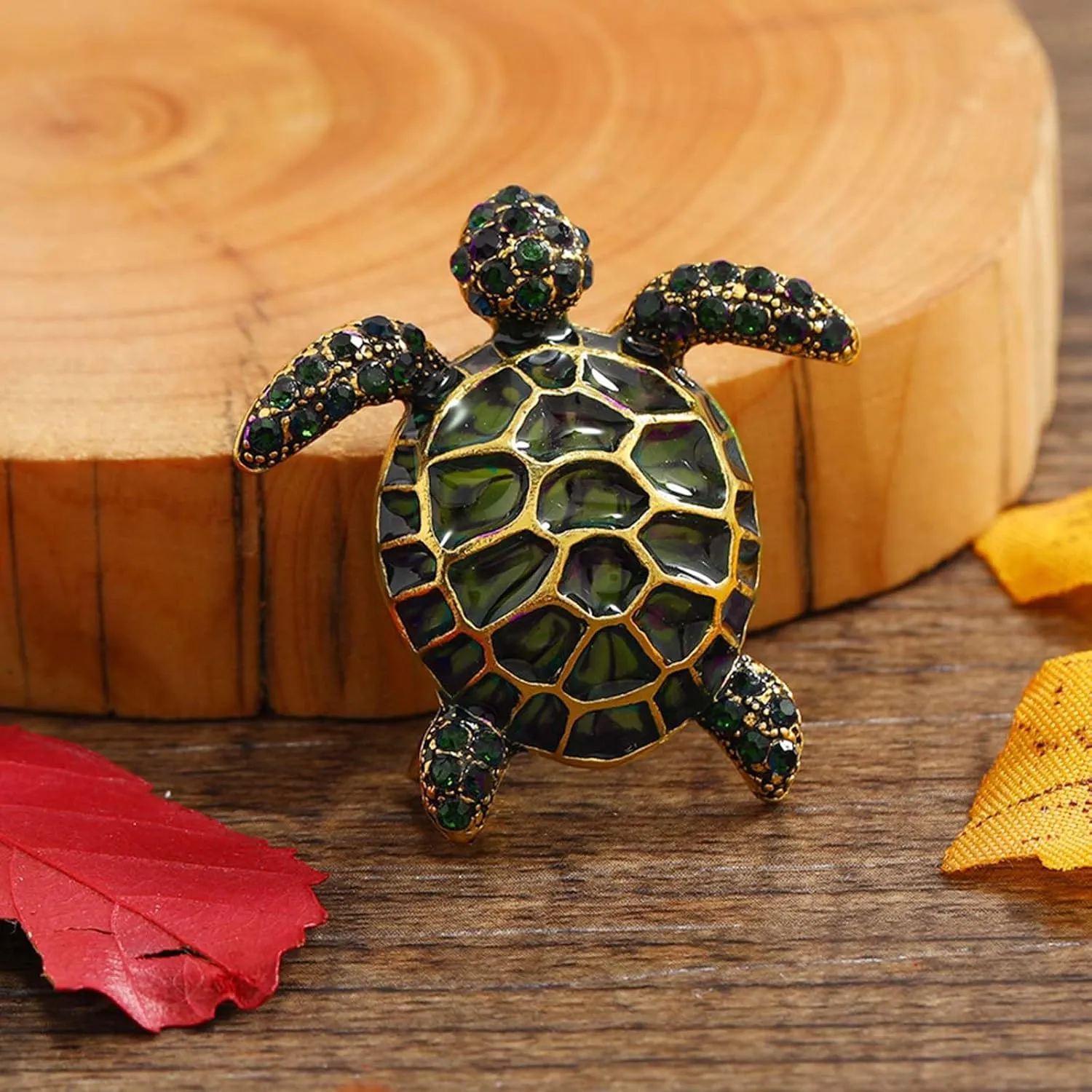 Bohemia Rhinestone Turtle Brooch Pin Crystal Turtle Tortoise Enamel Brooch Diamond CZ Turtle Animal Safty Pin Cute Sea Turtle Corsage Pin Clothing Decor Badges Jewelry for Women