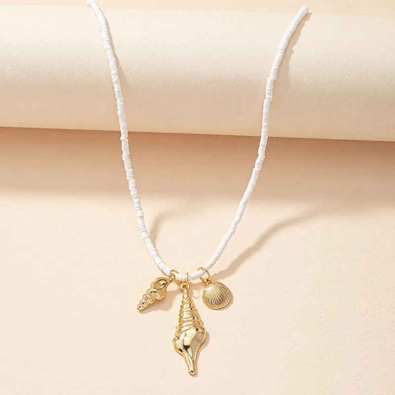 Bohemian Conch Pendant Necklace with Elegant Metal Shell Design