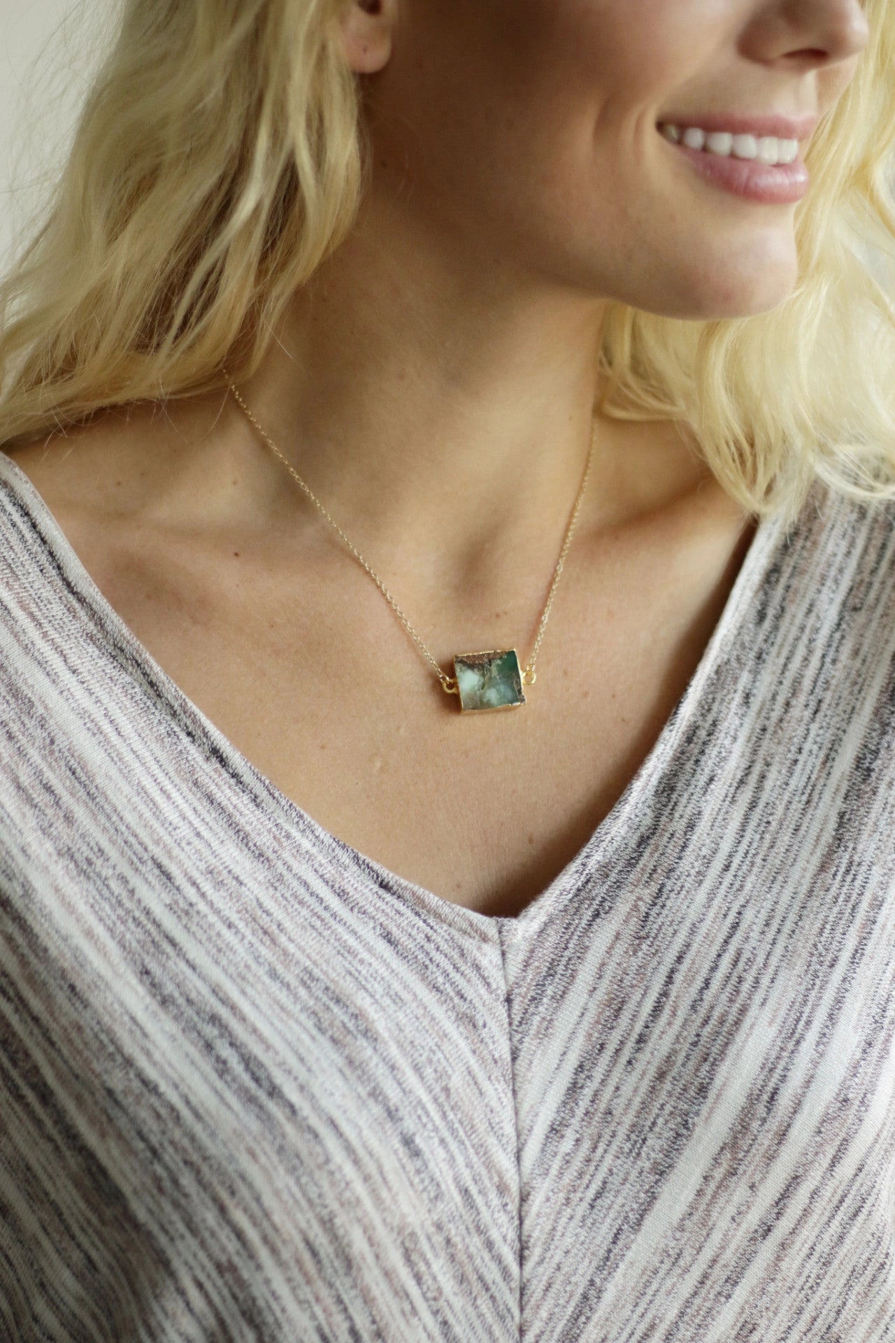 Urban Trend Square Necklace - Semi Precious Stone