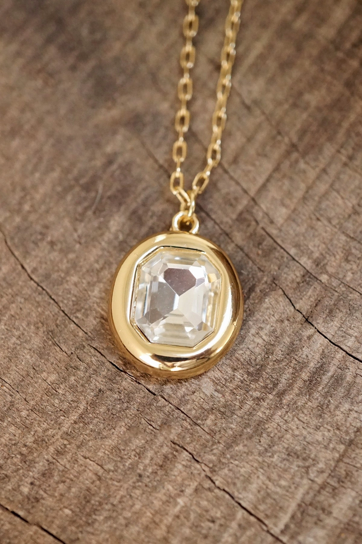 High-End Item Bubble Pendant Necklace Blue Peach Clear