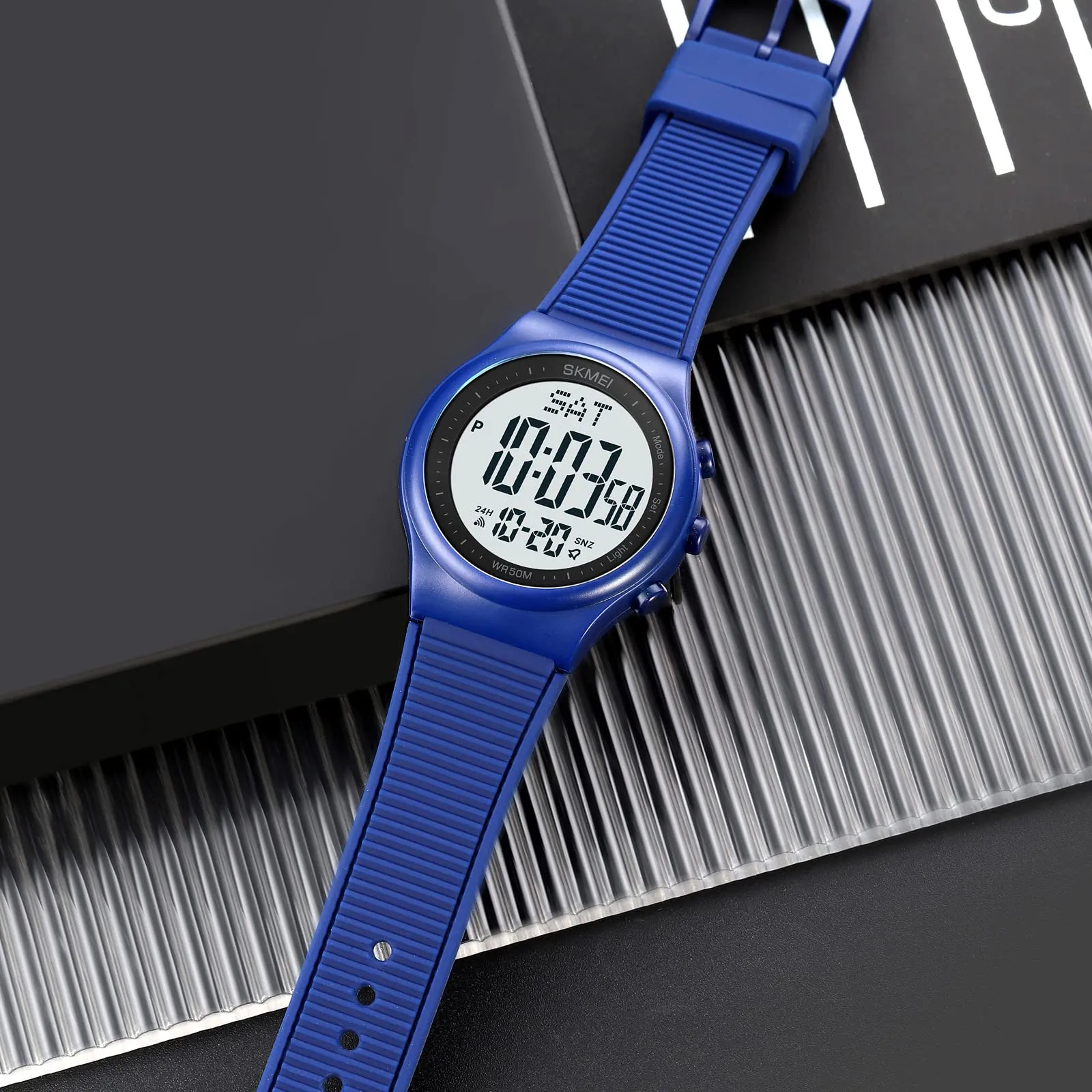 CakCity Digital Watch for Women Waterproof Stopwatch Sports Watches for Mens and Womens Unisex Outdoor Rubber Strap Multifunction Wristwatch with Luminous Display,Black/White