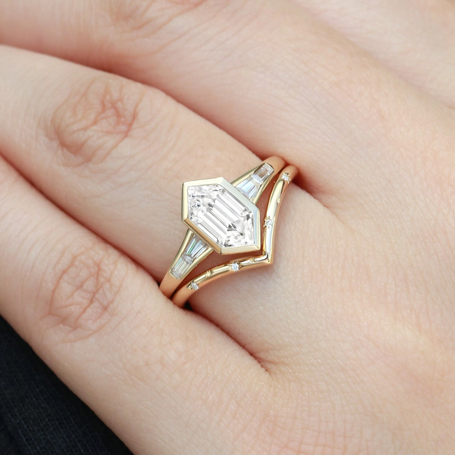 Lightweight Accent Long Hexagon Moissanite Minimalist Bridal Ring Set 2pcs