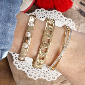 Chain Design Hinge Statement Bangle Bracelet in Gold tone Tailored Fit Total Variety