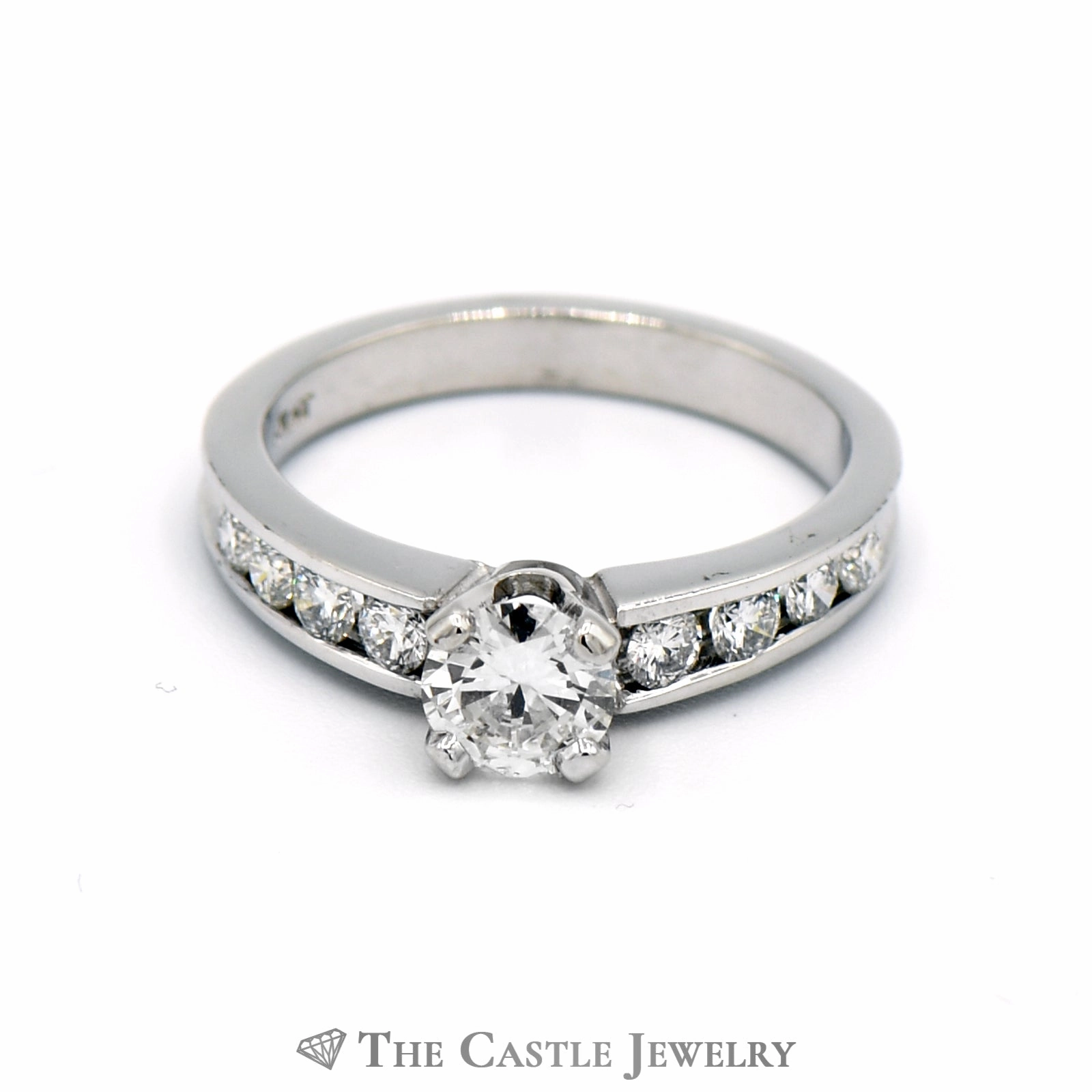 1cttw Diamond Engagement Ring with .60 Carat Round Brilliant Cut Center in Platinum Traditional Memento Warm Tone