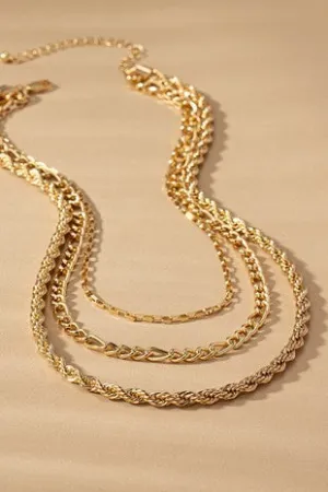 CHUNKY MIXED CHAIN NECKLACE
