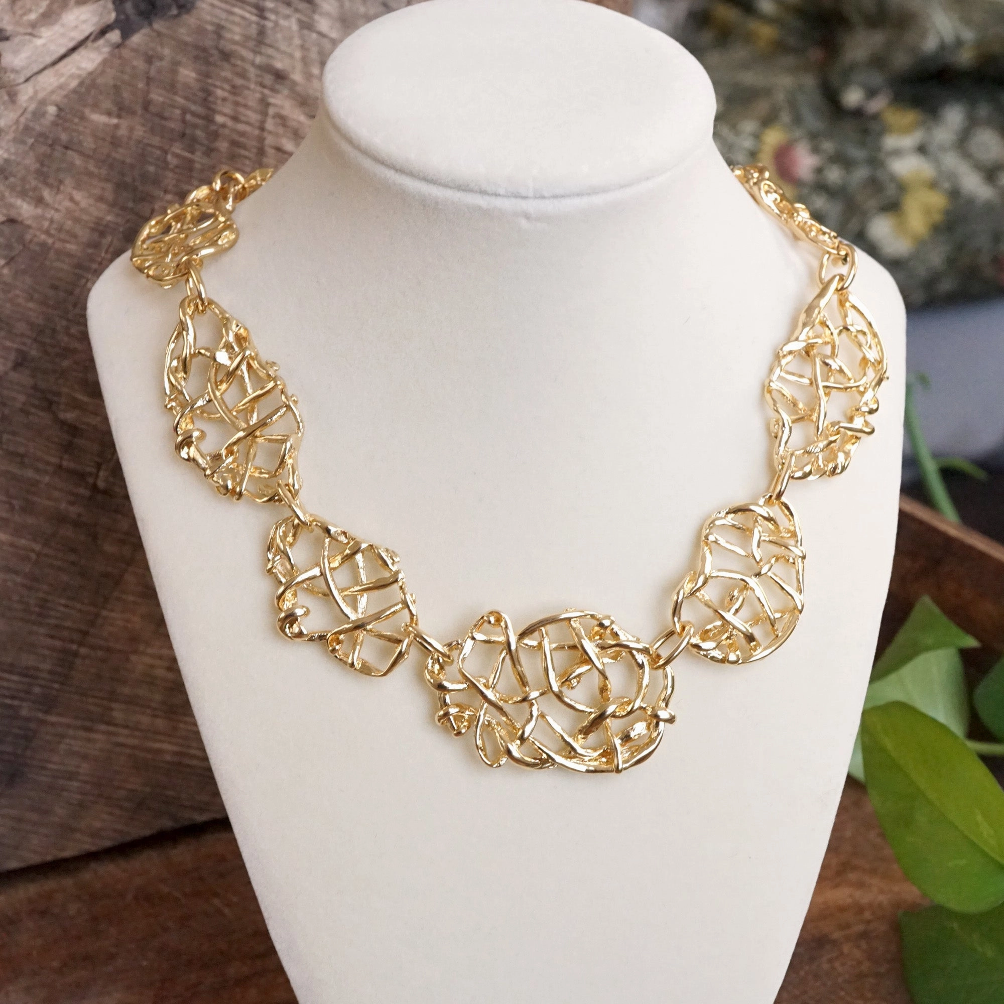 Picnic Ready Chunky Tangled Statement Necklace in Gold Tone