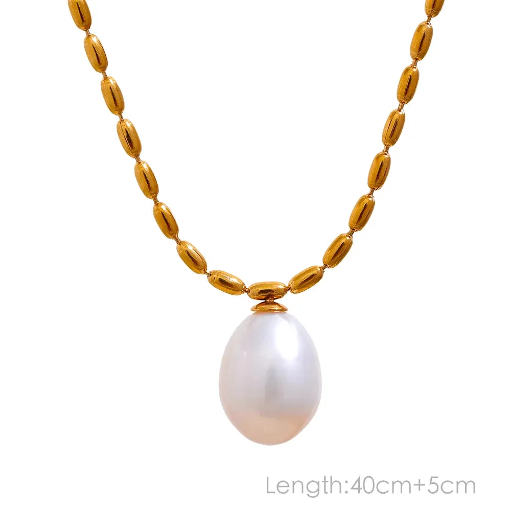 Éclat de Perle Necklace