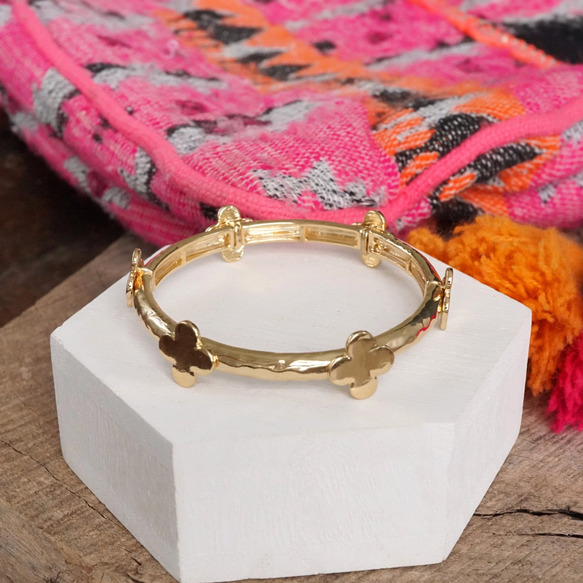 Clover stretchy bangle bracelet Clear crystals paved Clover Gold Silver Delightful Harmony