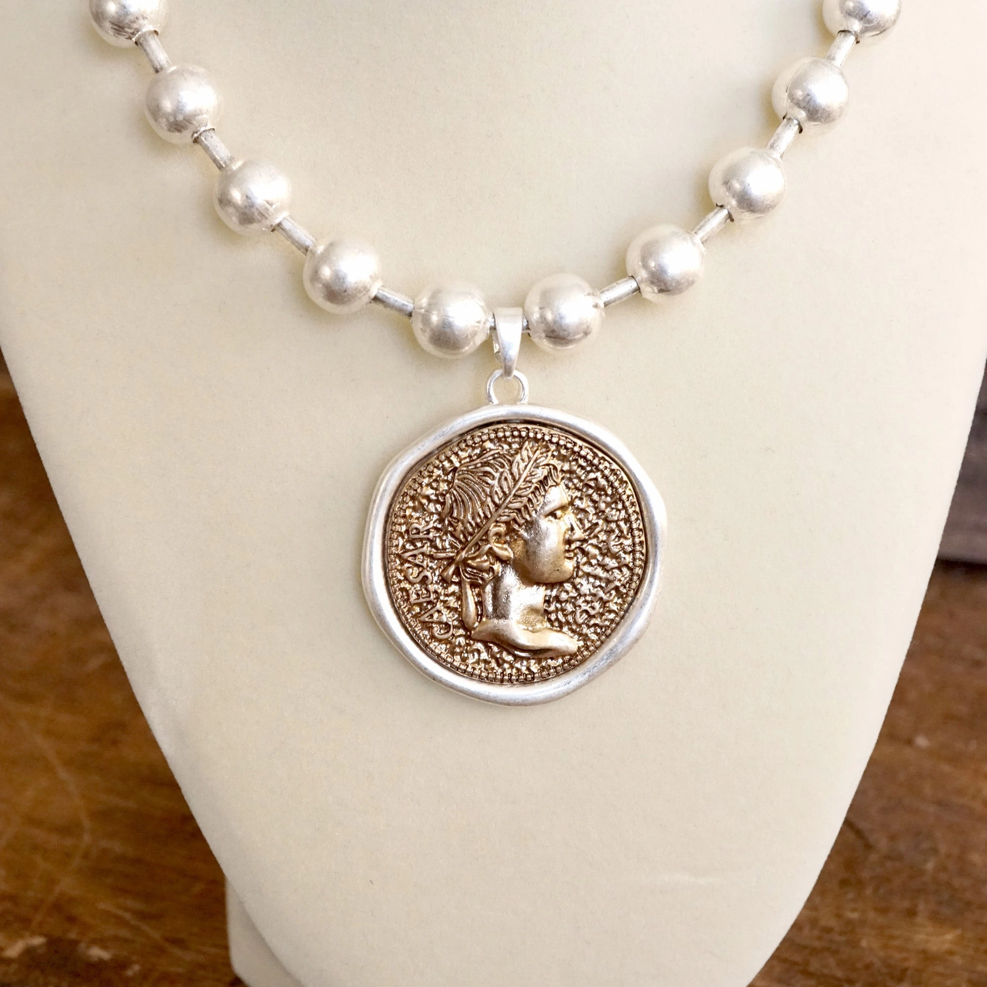 party accessory Fall Fashion Coin Chunky Ball Chain Statement Necklace ?C Gold and Silver Tone