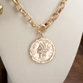 Statement Fashion Coined Boldness ?C Chunky Chain Statement Necklace