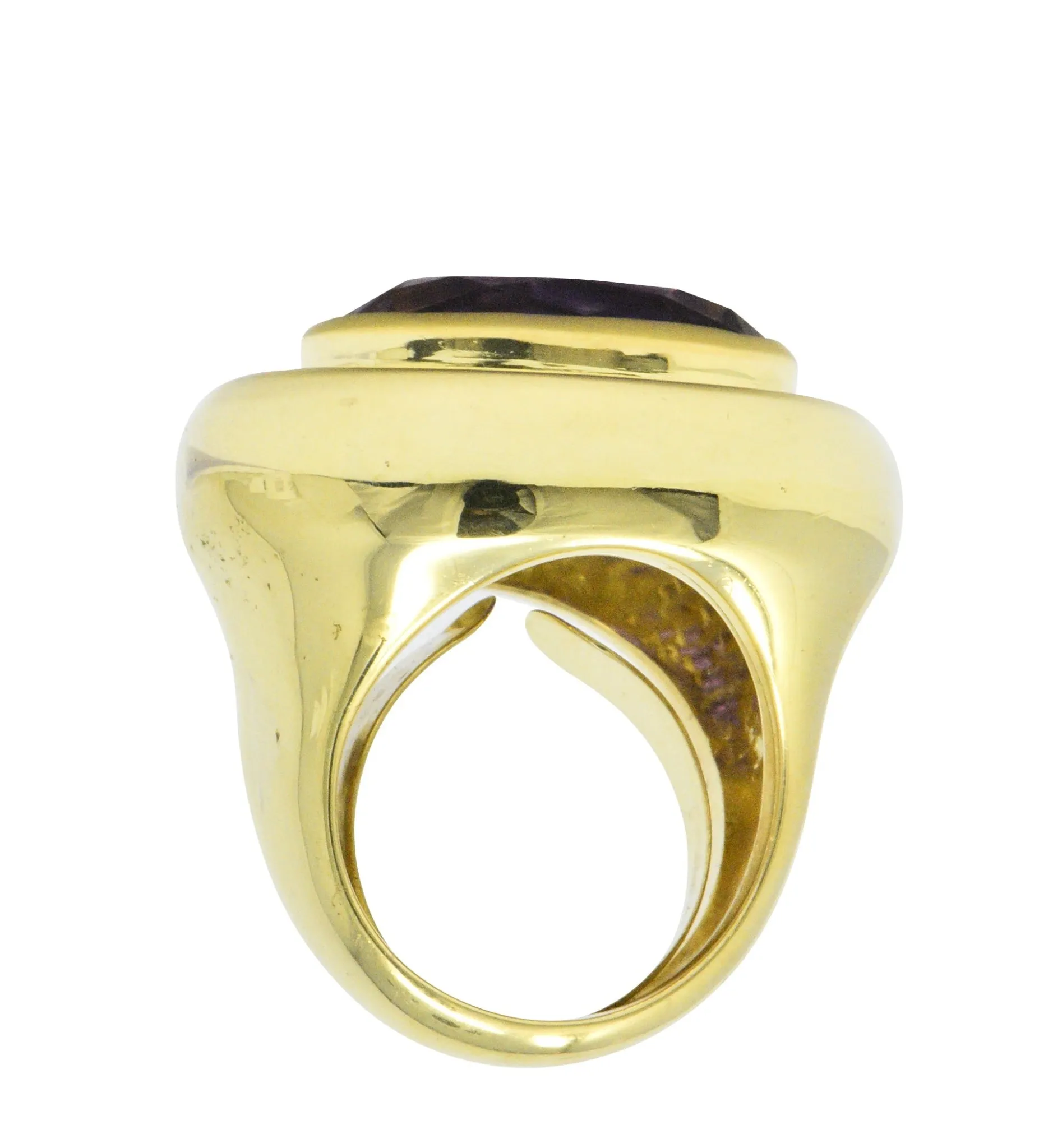 Contemporary 20.00 CTW Amethyst 18 Karat Gold Cocktail Ring