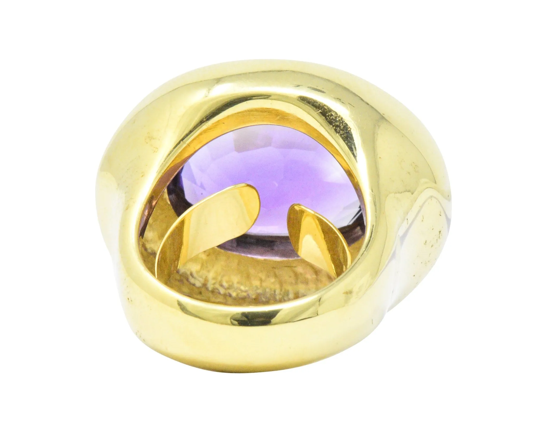 Contemporary 20.00 CTW Amethyst 18 Karat Gold Cocktail Ring