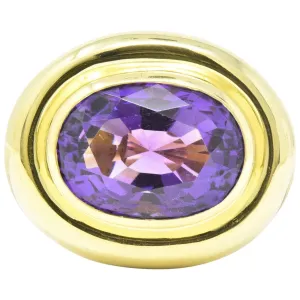 Contemporary 20.00 CTW Amethyst 18 Karat Gold Cocktail Ring