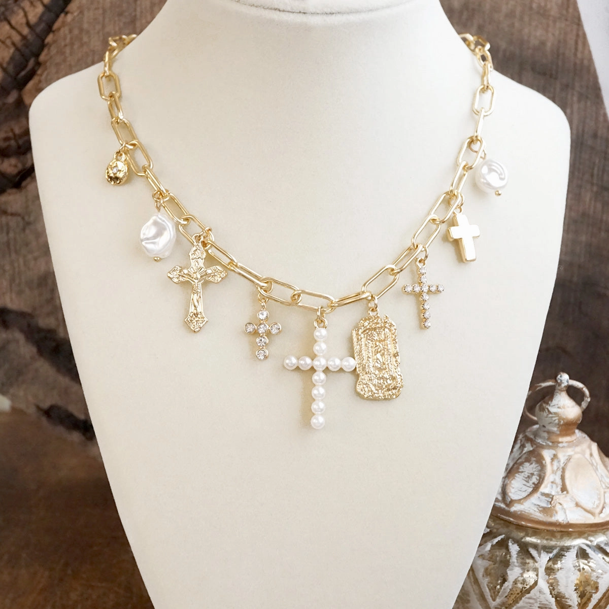 Fashion Sense Contemporary Mood Radiant Faith ?C Mixed Charm Cascade Necklace in Gold Tone