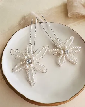 Cosamia Pearl Hair Pins (Set of 2)