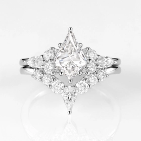 Twin Flames - 1.0ct Kite Lab Grown Diamond Ring Set 2pcs Subtle Pop Versatile Fit